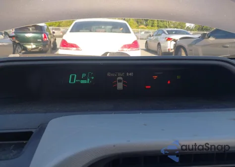 2012 Toyota Prius C Two из США, поврежденный, VIN JTDKDTB36C1505836